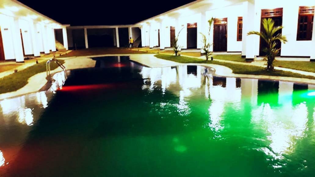 Hotel Guitar Bay Arugam Bay Exterior foto
